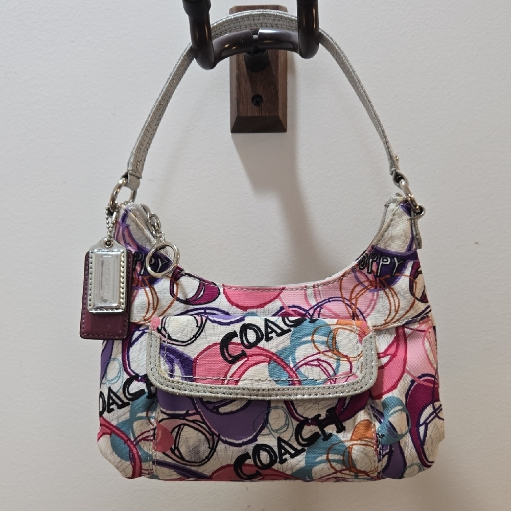 Coach - Poppy, Small Handbag Excellent Condition!